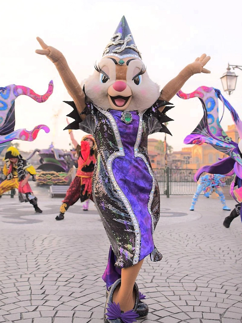 ディズニー】チップとデールの憧れの歌姫クラリス！ショーパレード