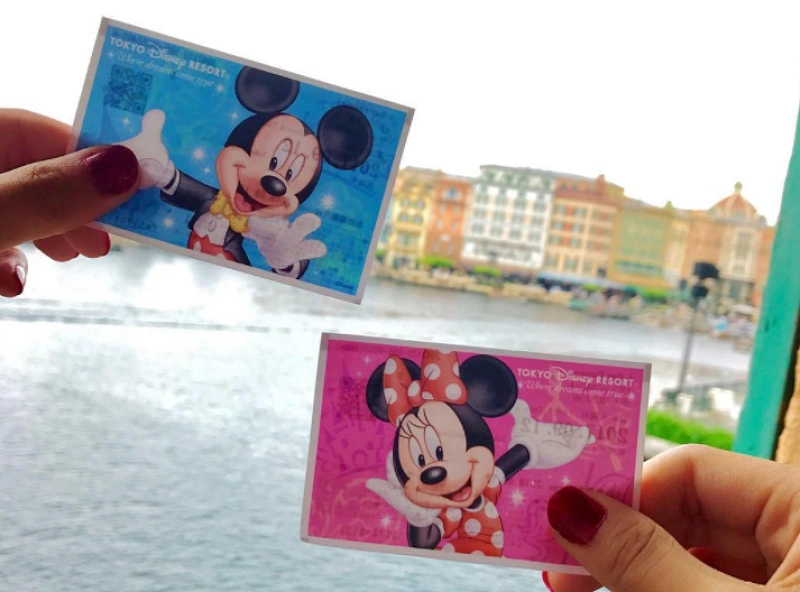 体験談】誕生日サプライズ！ディズニーで素敵な思い出を友達や