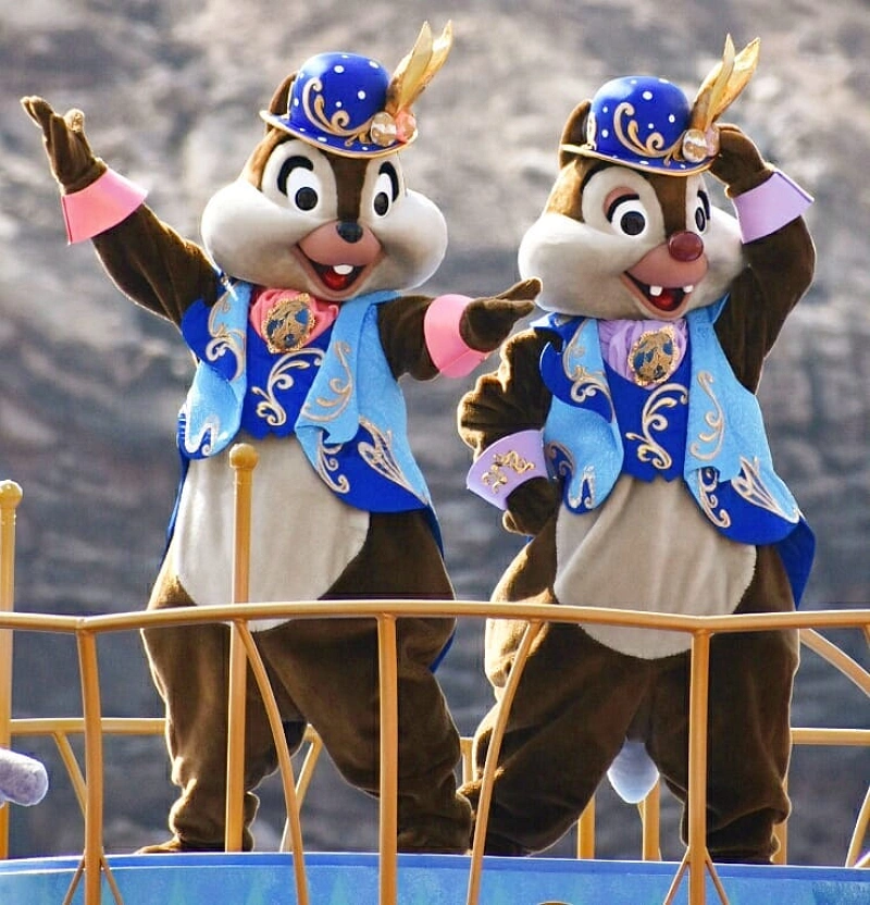 【値下げしました】チップとデール　ディズニー　版画 ディズニー キャラクター チップ＆デール (プラモデル) - ホビー