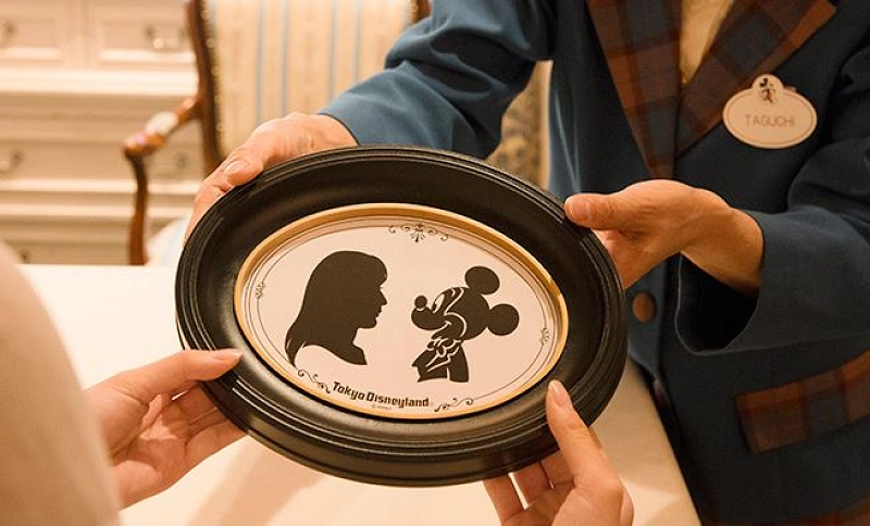 TDS】クジラのお店スリーピーホエール・ショップ！アリエルグッズや