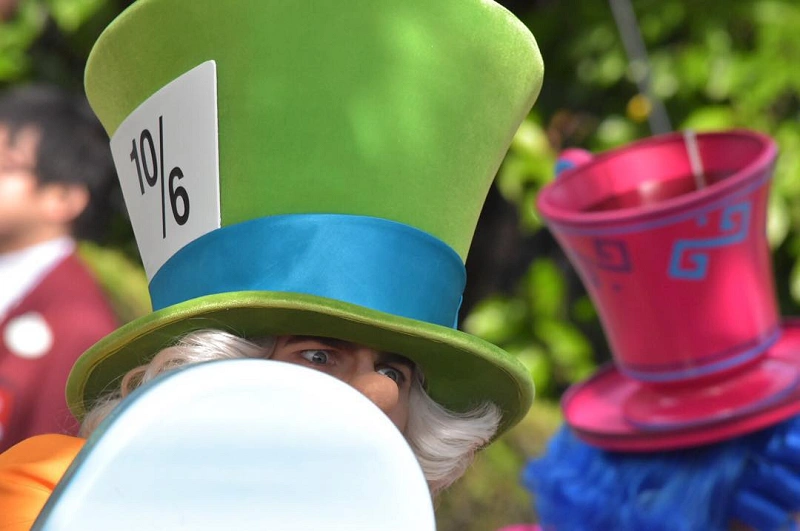 nora様専用 メリーゴーランド ATAT アリス＆マッドハッター 3点