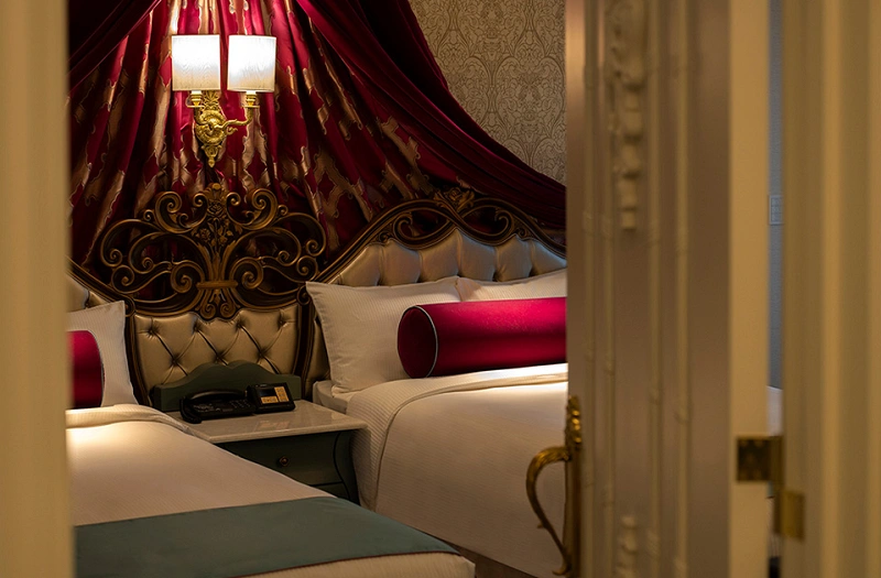 1泊30万以上!?ファンタジースプリングスホテルのグランドシャトーを