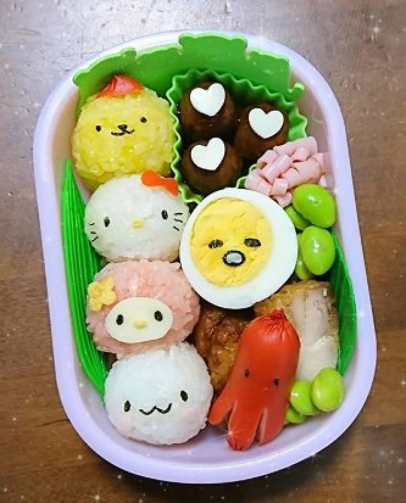 サンリオ うなら ハローキティ お弁当 キャラ弁 メニュー トランプ #