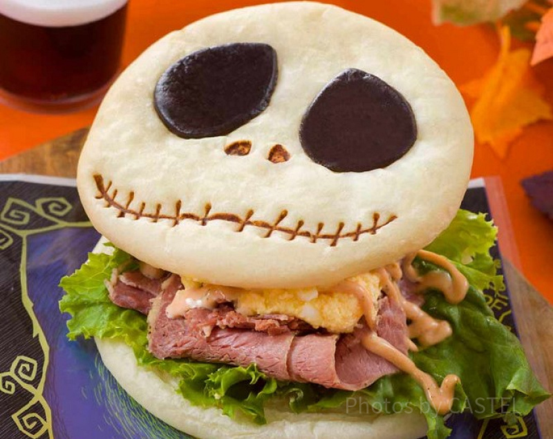 【最新】ディズニーハロウィーン2018フードメニュー＜ランド編＞スペシャルセット・食べ歩き・スーベニア付き