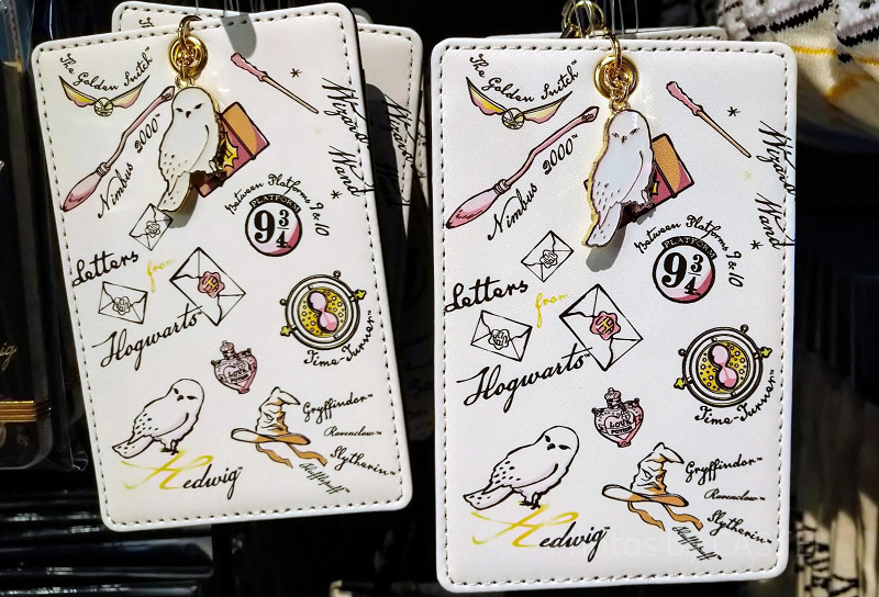 【USJ】ユニバのハリポタグッズ23選！ヘドウィグやニンバス2000などのデザインお土産が登場！