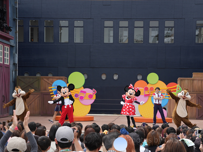 【2022年8月】ディズニー夏休み・お盆の混雑予想＆楽しみ方紹介♪空いている日はいつ？子どもチケット半額情報も！
