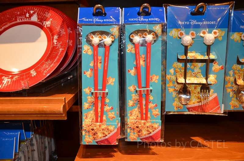 2/1発売】ディズニーに食べ物グッズが登場！ミッキーワッフルなど