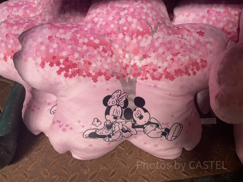 Disney - 桜　2点 2/2発売】ディズニー桜グッズ2023を全種類紹介！桜型の