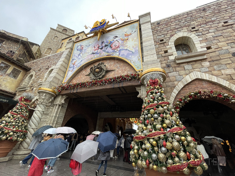 【ディズニークリスマス2021】グッズ＆メニュー情報まとめ！グリーティングも開催！