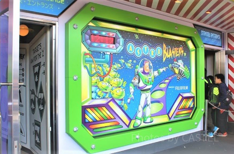 ディズニーランド】バズ・ライトイヤーのアストロブラスターの