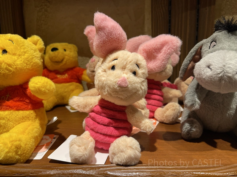 ふわふわでかわいい！ディズニーで買えるくまのプーさんのぬいぐるみ12選！