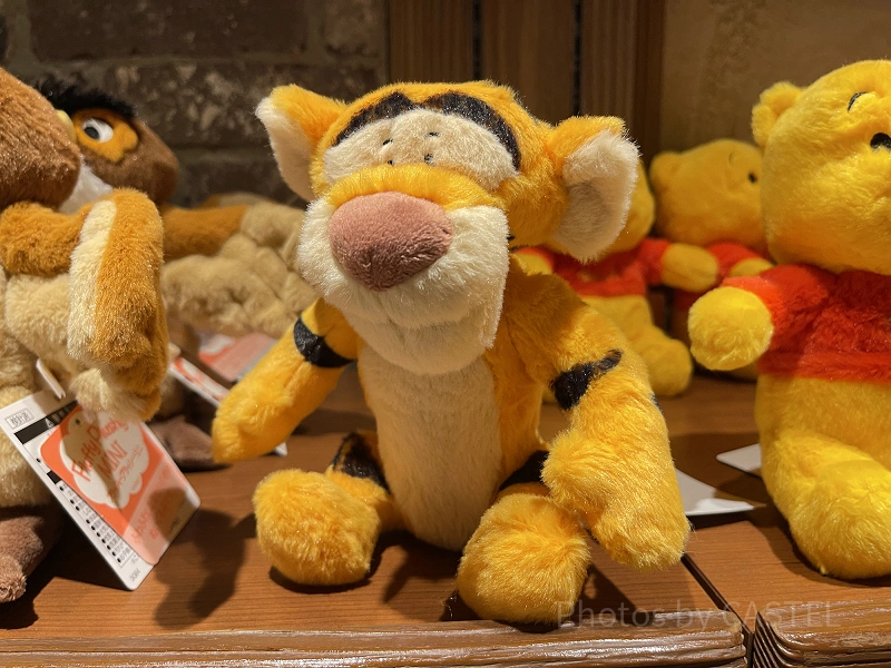 ふわふわでかわいい！ディズニーで買えるくまのプーさんのぬいぐるみ12選！