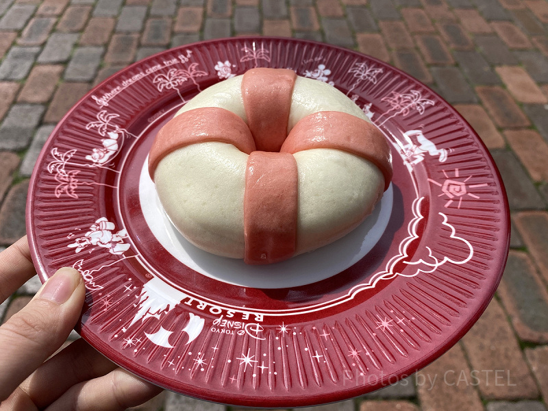 【うきわまん】ディズニー食べ歩きの定番グルメ！40周年限定のミッキーうきわまんが登場！販売場所・値段・味を解説☆