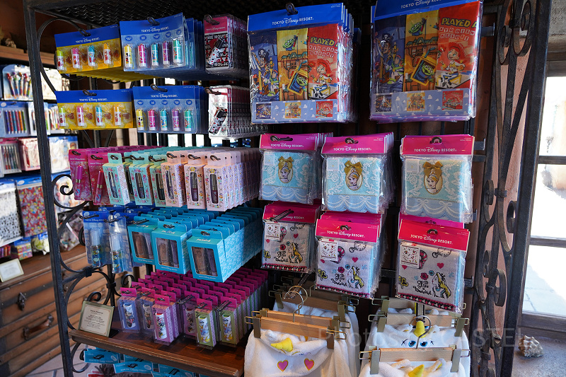 【2025/8/19〜9/18】ディズニーグッズが半額に！「スペシャルキャンペーン（50％割引）」の内容・期間・場所まとめ！