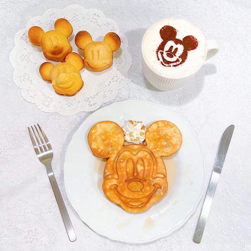 ワッフルメーカー　マフィン　ドーナツ　4つセット　プーさん ワッフルメーカー マフィン ドーナツ 4つセット プーさん マルチサンド