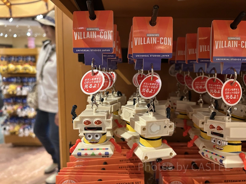 ユニバ ミニオン ピカピカ チャーム ライト ペンダント 光る 缶バッジ