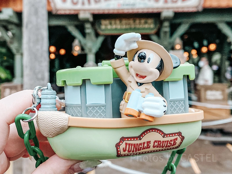 ディズニーリゾート　ディズニーシー　ビッグバンドビート　ミニスナックケース ドラムをたたくミッキーマウスデザイン！東京ディズニーシー「We