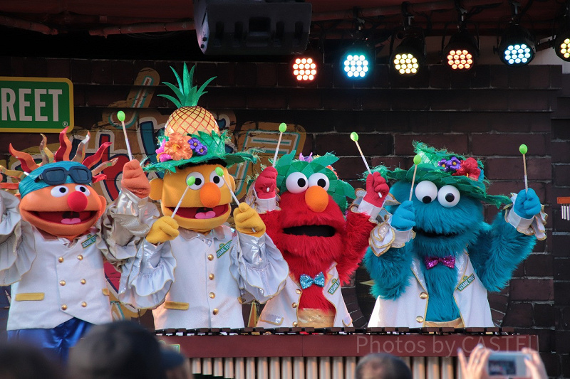 USJ】セサミストリートコーデ11選！かわいいエルモコーデやユニバ限定