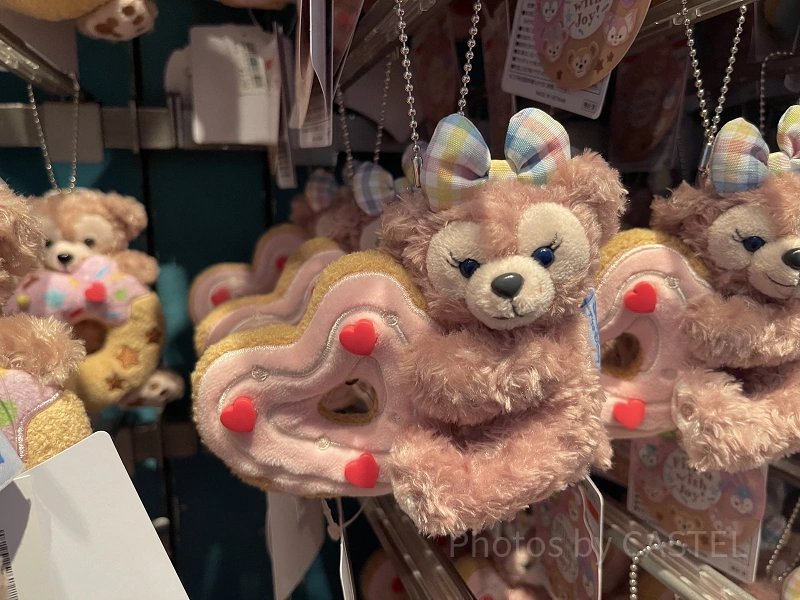 shelliemay-plush-badge-filled-