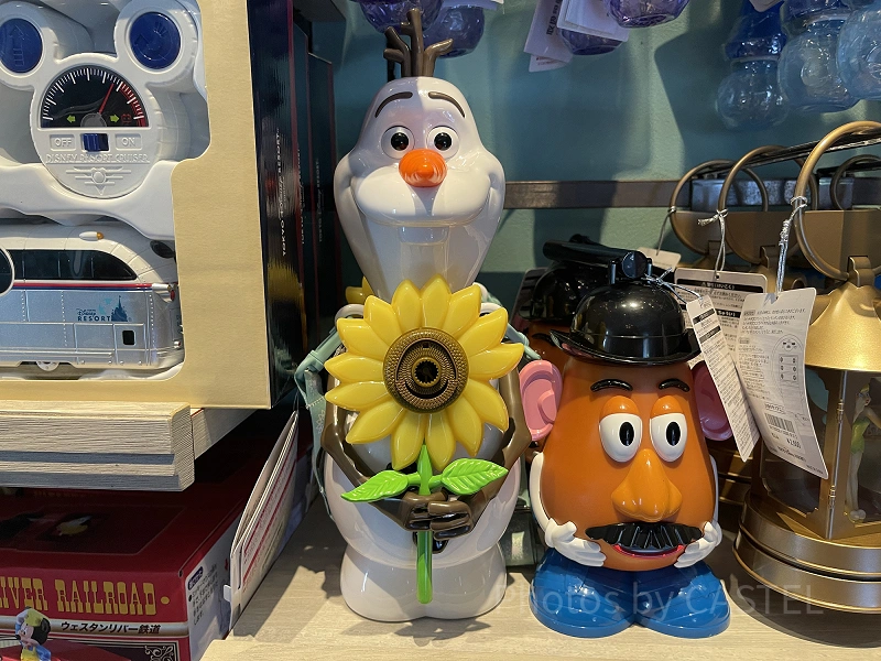 販売終了品 新品タグ付きディズニーランド アナ雪 ケープ エルサ