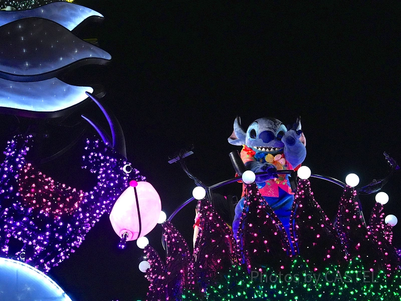 ディズニー】スティッチにたくさん会えるのはランドとシーどっち