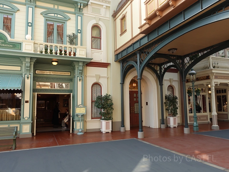 ディズニーランド会員制のクラブ33の店内の様子と入店方法！年会費や