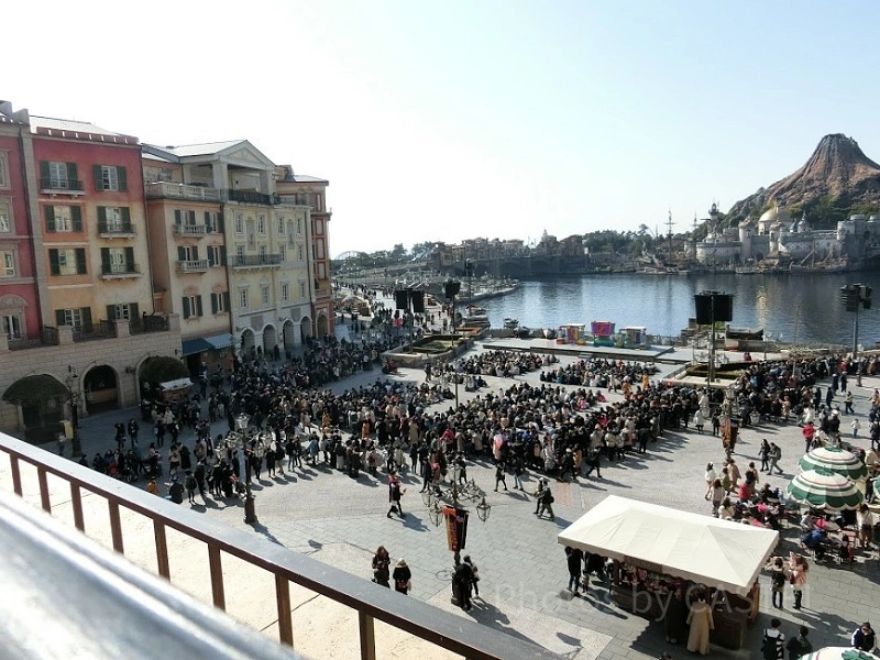 TDS】ミラコスタでショーが見える部屋はどこ？テラスからショーを見