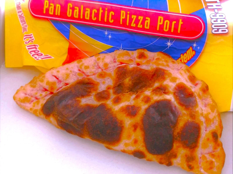 22 ディズニーのピザメニュー全種まとめ 食べ歩きから本格派まで 値段 レストランも紹介