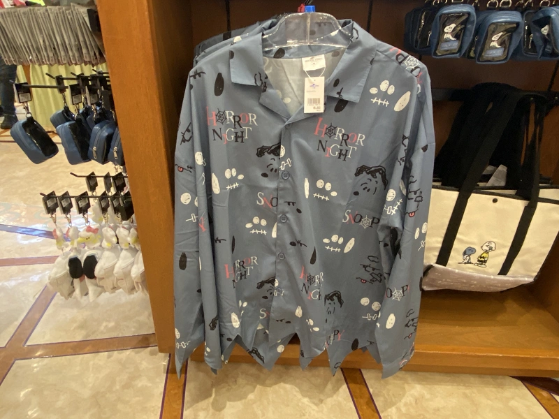 USJ 限定　スヌーピー  シャツ　Lサイズ　ハロウィン　オバケ USJ 限定 スヌーピー シャツ Lサイズ ハロウィン オバケ