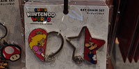 ペアキーチェーンセット（マリオ＆ピーチ）| キャステル | CASTEL ディズニー情報