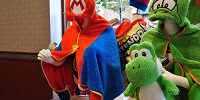 スーパーマリオ「マリオ」のフード付きブランケット| キャステル | CASTEL ディズニー情報