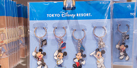 ミッキーキーホルダーセット| キャステル | CASTEL ディズニー情報