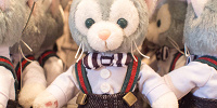 ぬいぐるみバッジ（コスチュームモチーフ）| キャステル | CASTEL ディズニー情報