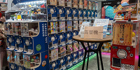 イクスピアリのカプセルトイ専門店「#C-pla」| キャステル | CASTEL ディズニー情報