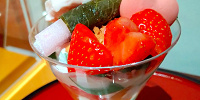 苺あんみつパフェ| キャステル | CASTEL ディズニー情報