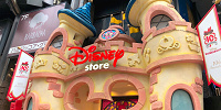 ミッキートレーナー| キャステル | CASTEL ディズニー情報