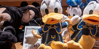 ドナルドぬいぐるみ| キャステル | CASTEL ディズニー情報