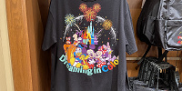 Ｔシャツ（ブラック）／Dreaming in Color| キャステル | CASTEL ディズニー情報