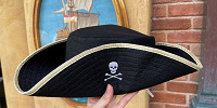 パイレーツ・オブ・カリビアングッズ：ドクロ柄の帽子| キャステル | CASTEL ディズニー情報