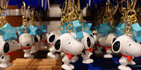 スヌーピーキーホルダー(スター)| キャステル | CASTEL ディズニー情報