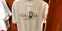 USJ×呪術廻戦コラボグッズ：Tシャツ（七海建人）| キャステル | CASTEL ディズニー情報