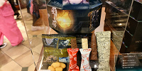 USJ×呪術廻戦コラボグッズ：アソートスナック| キャステル | CASTEL ディズニー情報