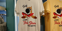 USJペット2グッズ：大人用Tシャツ/ホワイト| キャステル | CASTEL ディズニー情報