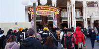 12月ディズニーランド混雑レポ：開園直後| キャステル | CASTEL ディズニー情報
