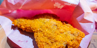 ディズニーシー食べ歩き：フライドチキン| キャステル | CASTEL ディズニー情報
