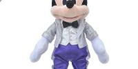 ディズニーストアで買えるディズニー創立100周年記念グッズ：ミッキーぬいぐるみ| キャステル | CASTEL ディズニー情報