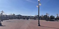 ディズニーランド混雑状況の現地レポート：朝の舞浜駅| キャステル | CASTEL ディズニー情報