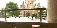 トゥモローランドテラス| キャステル | CASTEL ディズニー情報