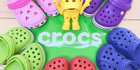 カラフルなクロックスがいっぱい| キャステル | CASTEL ディズニー情報