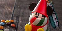カラフルチョコレート、ミニスナックケース付き（ディズニークリスマス2023）| キャステル | CASTEL ディズニー情報